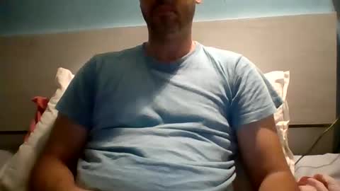 Snapshot of zeus00811 chatting on October 10, 2025, 3:49 am zeus online show from October 10, 2025, 3:49 am