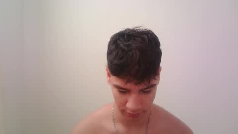 zeus_183 online show from November 22, 2025, 5:01 pm