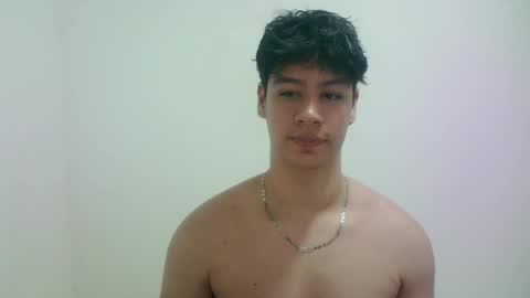 Snapshot of zeus_183 chatting on April 27, 2026, 4:10 am zeus_183 online show from April 27, 2026, 4:10 am