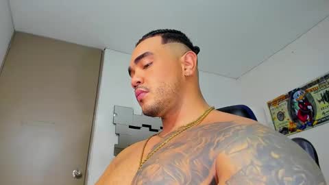 zeus strong online show from February 12, 2025, 10:59 pm