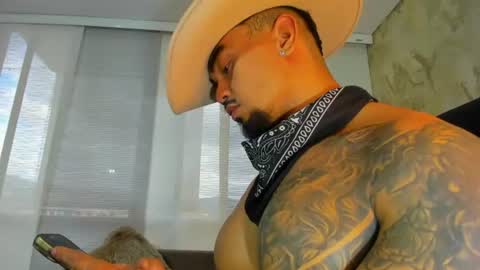 zeus strong online show from July 12, 2026, 9:06 pm