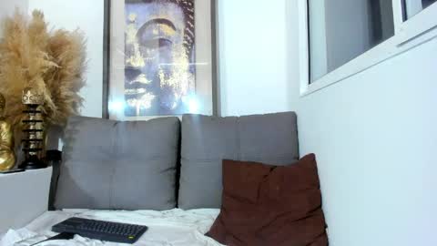 Snapshot of zeusbrant chatting on May 22, 2026, 1:28 pm Zeus Brant online show from May 22, 2026, 1:28 pm