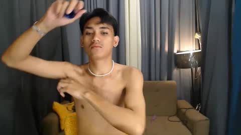 zavier skinny asian online show from March 9, 2026, 10:14 pm