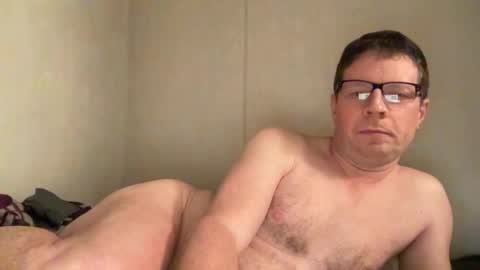 zgibnam online show from November 18, 2025, 3:12 am