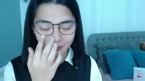 im your lovely zhaviabigcock here online show from November 17, 2025, 8:25 pm