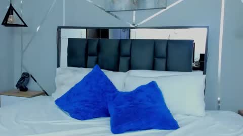 zia online show from February 4, 2025, 10:54 am