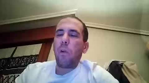 Snapshot of zigor13 chatting on March 25, 2026, 6:25 pm zigor13 online show from March 25, 2026, 6:25 pm