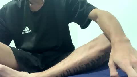 Snapshot of zimiam chatting on April 4, 2026, 7:00 pm zimiam online show from April 4, 2026, 7:00 pm