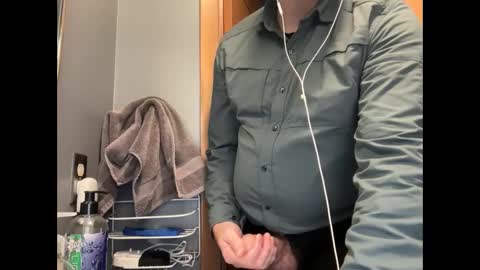 zinger283069 online show from December 9, 2024, 6:46 pm