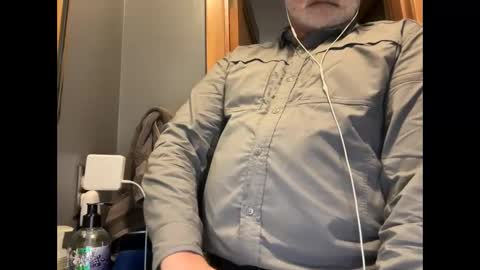 zinger283069 online show from February 5, 2025, 8:25 pm