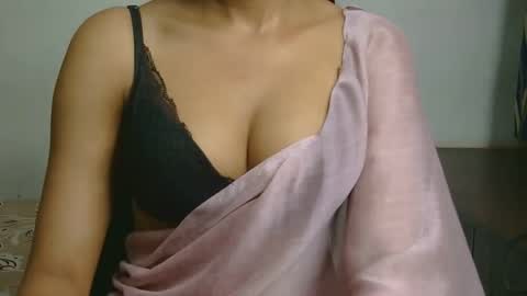 Snapshot of ziyaa_1 chatting on June 8, 2026, 4:24 am Ziyaa online show from June 8, 2026, 4:24 am