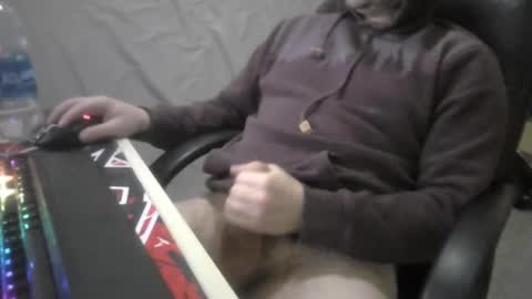 zkraston11 online show from January 17, 2025, 1:25 am