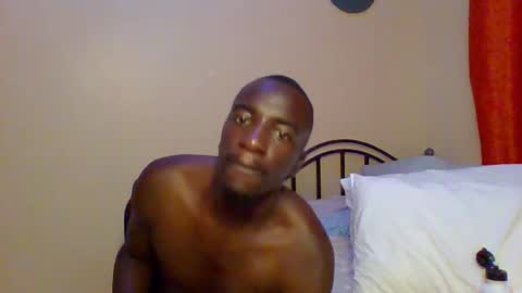 Snapshot of zlatann2012 chatting on March 4, 2025, 7:01 pm Zlatann2012 online show from March 4, 2025, 7:01 pm