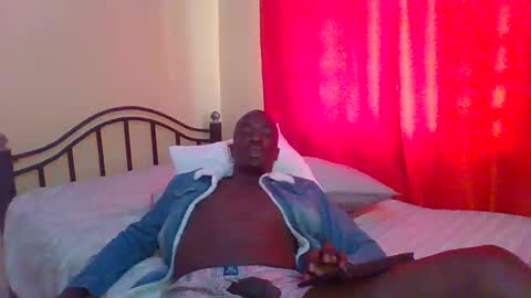 Snapshot of zlatann2012 chatting on March 11, 2025, 7:48 am Zlatann2012 online show from March 11, 2025, 7:48 am