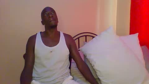 Snapshot of zlatann2012 chatting on March 12, 2025, 12:04 pm Zlatann2012 online show from March 12, 2025, 12:04 pm