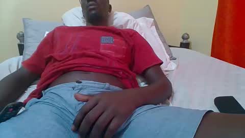 Snapshot of zlatann2012 chatting on September 18, 2025, 9:44 am Zlatann2012 online show from September 18, 2025, 9:44 am