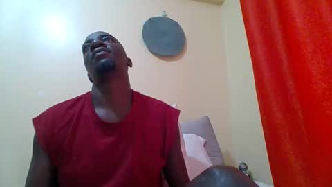 Snapshot of zlatann2012 chatting on October 7, 2025, 9:06 am Zlatann2012 online show from October 7, 2025, 9:06 am