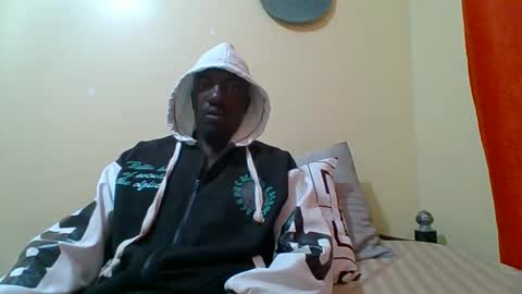 Snapshot of zlatann2012 chatting on October 17, 2025, 1:53 am Zlatann2012 online show from October 17, 2025, 1:53 am