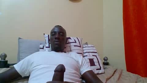 Snapshot of zlatann2012 chatting on November 7, 2025, 1:55 pm Zlatann2012 online show from November 7, 2025, 1:55 pm