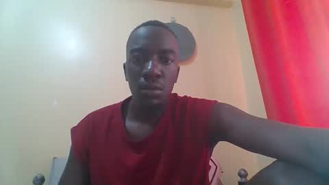 Snapshot of zlatann2012 chatting on December 5, 2025, 11:19 am Zlatann2012 online show from December 5, 2025, 11:19 am