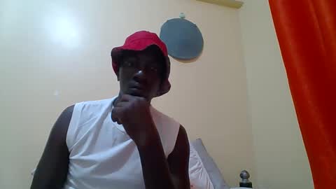 Snapshot of zlatann2012 chatting on January 5, 2026, 5:27 pm Zlatann2012 online show from January 5, 2026, 5:27 pm