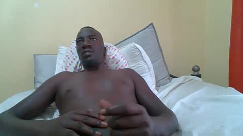 Snapshot of zlatann2012 chatting on January 14, 2026, 10:54 am Zlatann2012 online show from January 14, 2026, 10:54 am