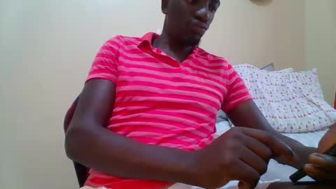 Snapshot of zlatann2012 chatting on February 8, 2026, 8:18 am Zlatann2012 online show from February 8, 2026, 8:18 am