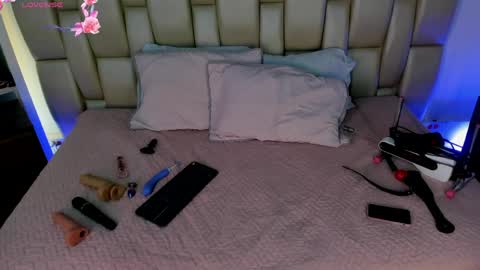 Your new obsession online show from April 20, 2026, 12:19 pm