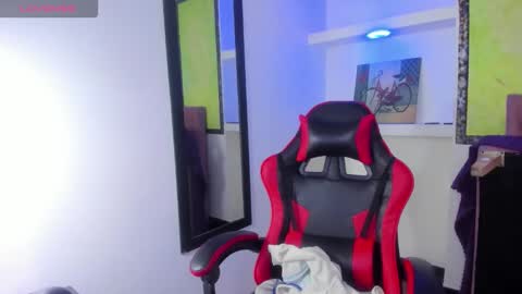 Z O E online show from February 13, 2026, 8:16 pm