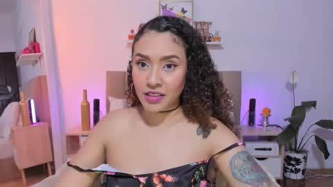 Snapshot of zoe_gruber chatting on January 17, 2026, 1:21 am Zoe Gruber online show from January 17, 2026, 1:21 am