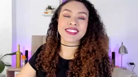 Snapshot of zoe_gruber chatting on February 1, 2026, 9:02 pm Zoe Gruber online show from February 1, 2026, 9:02 pm