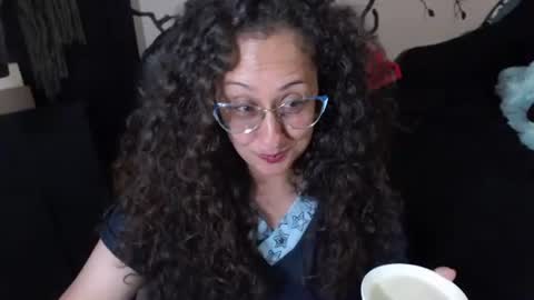 Zoe Koller online show from June 13, 2026, 3:04 am