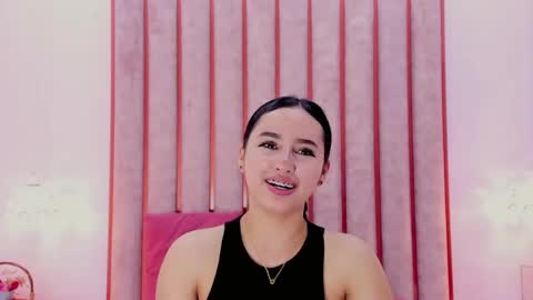 Zoe Monrow online show from May 5, 2026, 12:57 pm