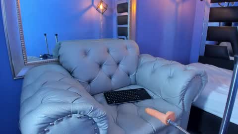 Snapshot of zoe_pss chatting on September 23, 2025, 8:45 pm Zoe online show from September 23, 2025, 8:45 pm