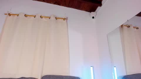 Zoe online show from March 12, 2025, 12:10 am