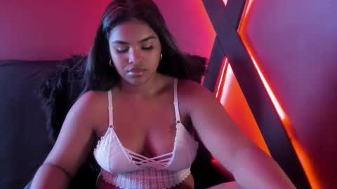 Zoe online show from September 23, 2025, 5:38 pm