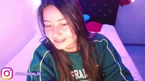 Snapshot of zoe_sexy69 chatting on January 14, 2025, 8:37 pm ZOE online show from January 14, 2025, 8:37 pm