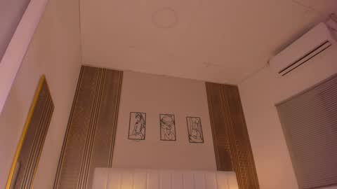 Snapshot of zoe_sky_ chatting on February 26, 2026, 11:53 am Hi guys i am Zoe online show from February 26, 2026, 11:53 am