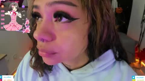 zoe_sullivan_ online show from November 1, 2025, 9:44 am