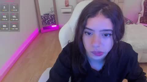 Zoe online show from February 26, 2025, 5:39 pm