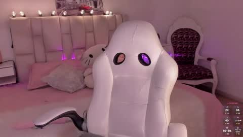 Zoe online show from May 19, 2026, 11:38 am