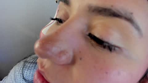 Zoe online show from December 9, 2024, 5:51 am