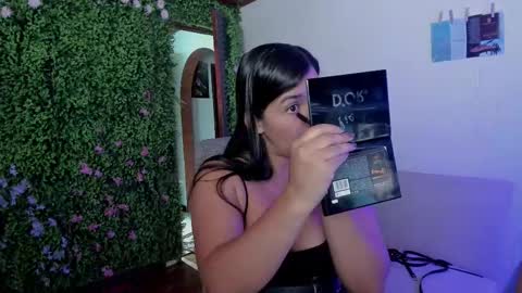 Zoe online show from November 15, 2025, 11:10 pm