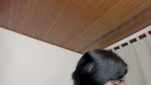 Zoe online show from April 4, 2026, 1:59 am