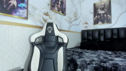 Snapshot of zoe_winterxxx chatting on January 13, 2026, 11:37 am Zoe online show from January 13, 2026, 11:37 am