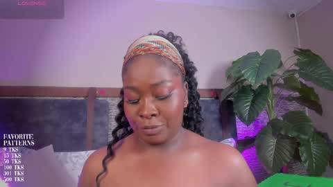 Snapshot of zoee_23 chatting on May 14, 2026, 10:55 am Zoe online show from May 14, 2026, 10:55 am
