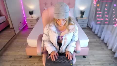 zoe online show from February 13, 2025, 11:50 am