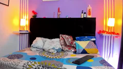 zoerouse_hot online show from December 17, 2025, 9:32 pm