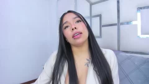 ZoeSwam online show from April 18, 2026, 12:20 pm