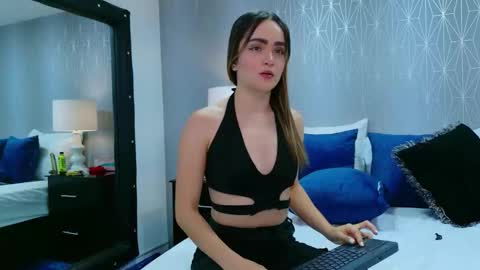 ZoeWilliis online show from January 31, 2026, 7:11 pm